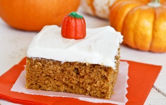 Pumpkin Cake with Cream Cheese Frosting 1-0035