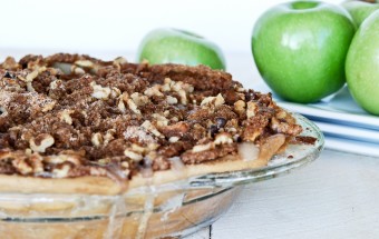 Sour Cream Apple Pie 1-0072