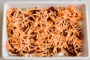 How to make Beef Noodle Casserole, topping it with cheese