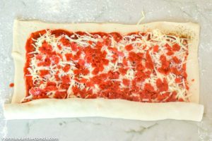 How to make Pizza Pinwheels, rolling the pinwheel
