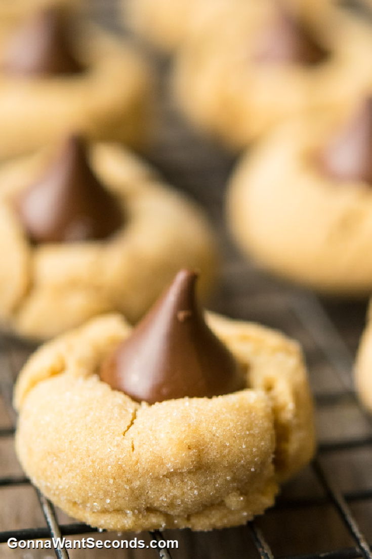 Hershey’s peanut butter blossoms on a cooling rack