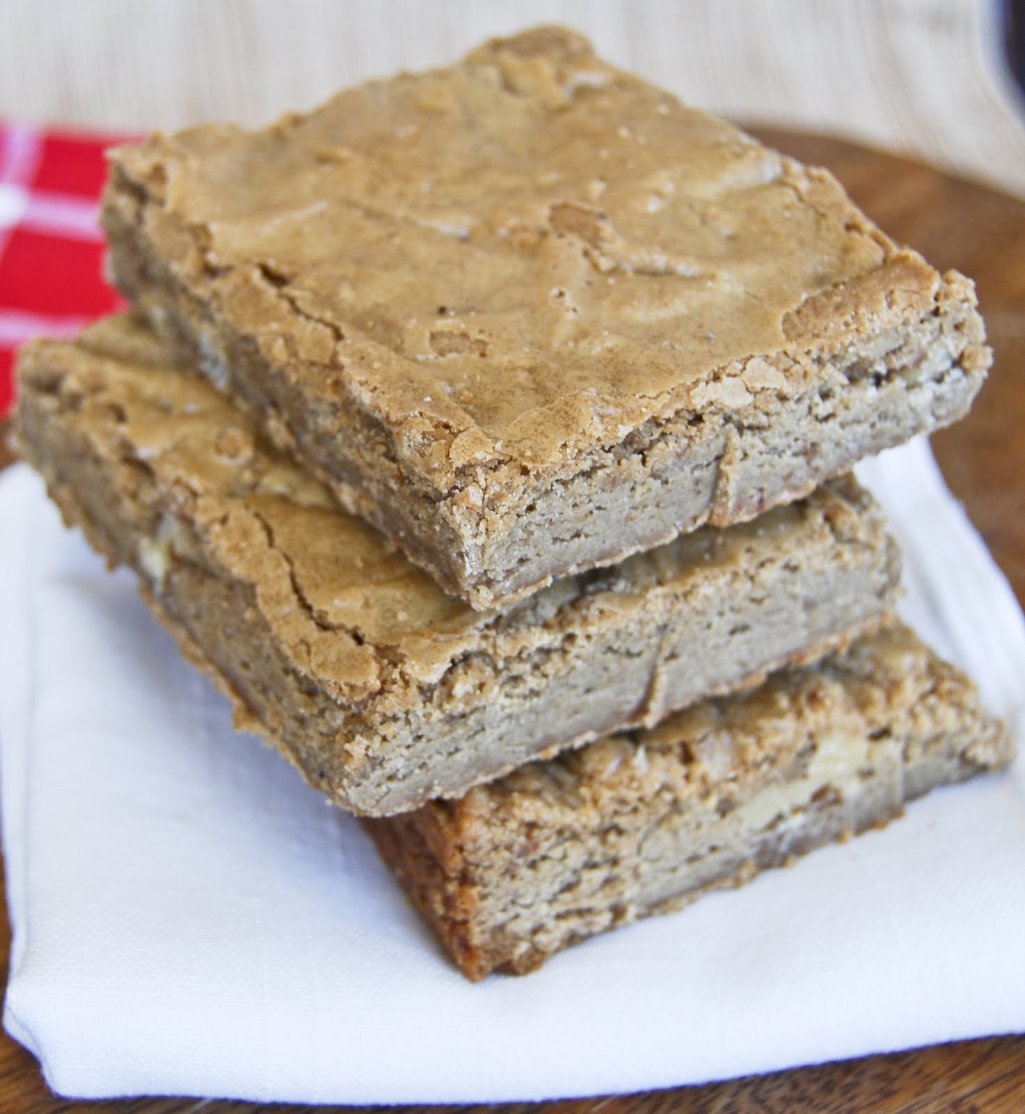 The Perfect Classic Blondies
