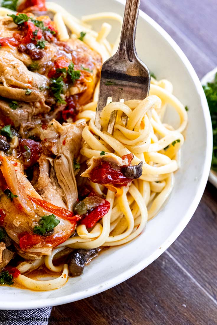 slow cooker chicken cacciatore allrecipes on top of pasta