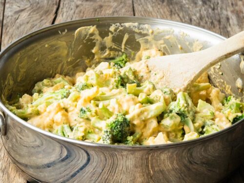 Step 7 how to make broccoli cauliflower casserole with frozen vegetables, Mix until evenly coated.