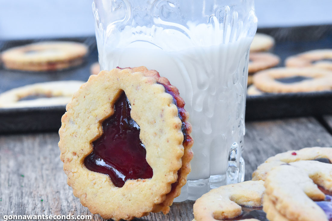 Linzer cookies and a glass of milk