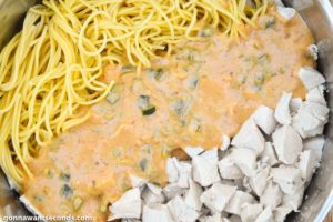 Step 3 How to make chicken spaghetti casserole, ingredients in a pot