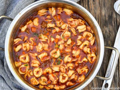 Step 4 how to italian sausage tortellini soup, Add the tortellini to the soup and cook.
