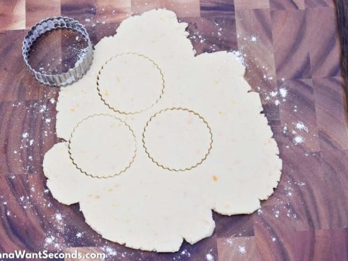 How to make Christmas Butter Cookies, cutting the dough