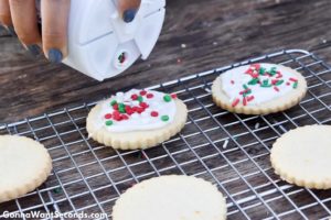 How to make Christmas Butter Cookies, add sprinkles