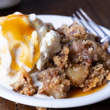 easy apple crisp with ice cream on the side