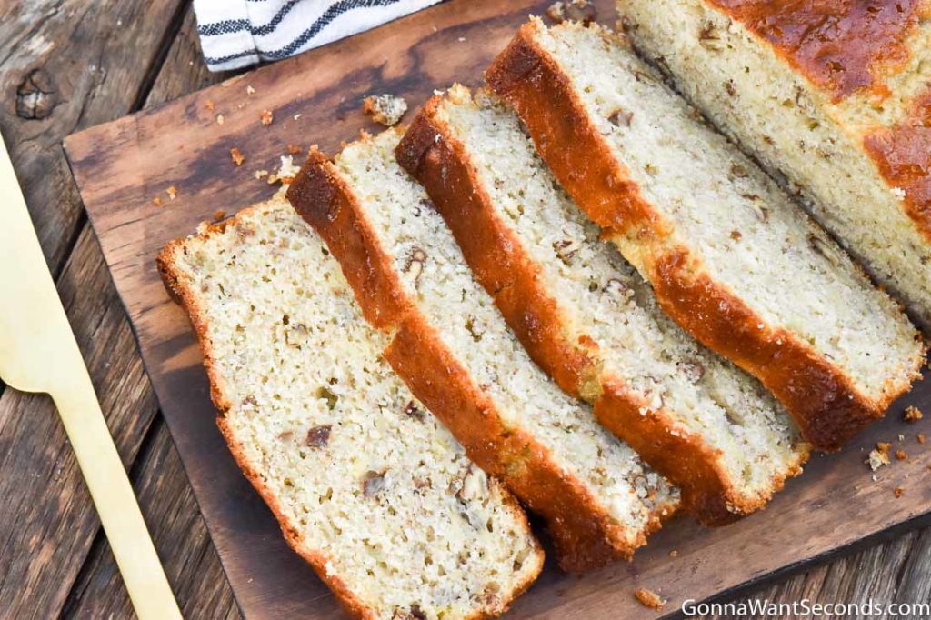 Bisquick Banana Bread (Yeast-Free Bread) - Gonna Want Seconds