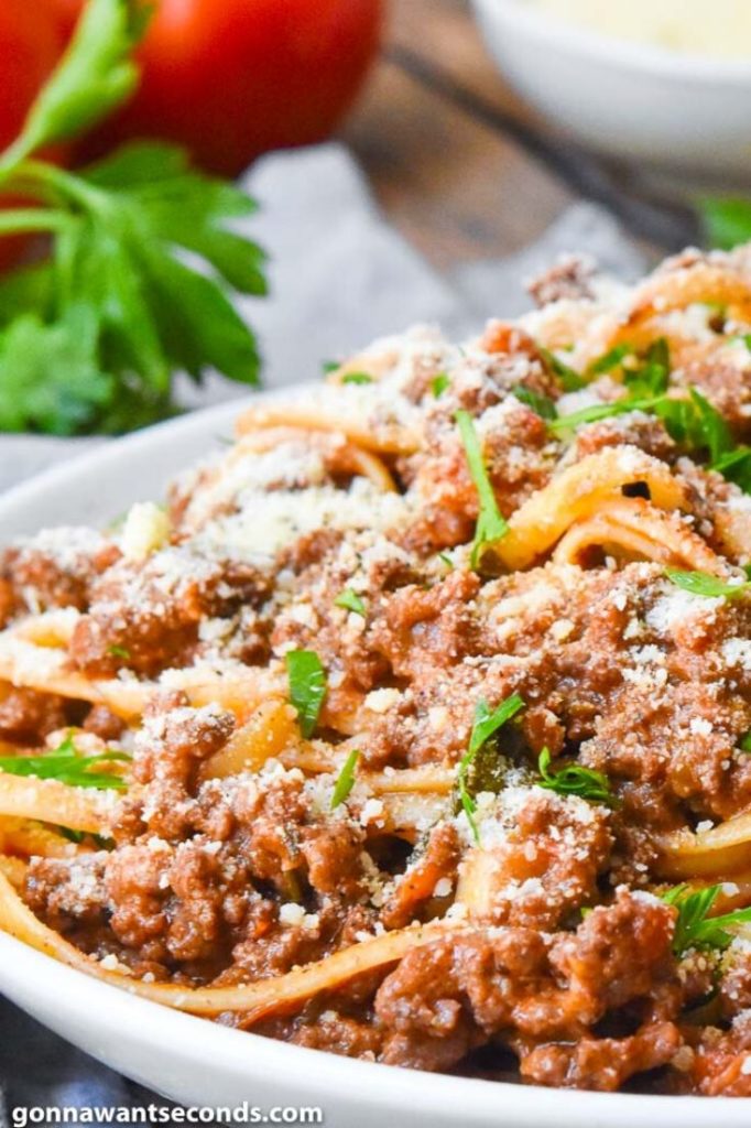 Weeknight Bolognese {Quick +Easy} Gonna Want Seconds