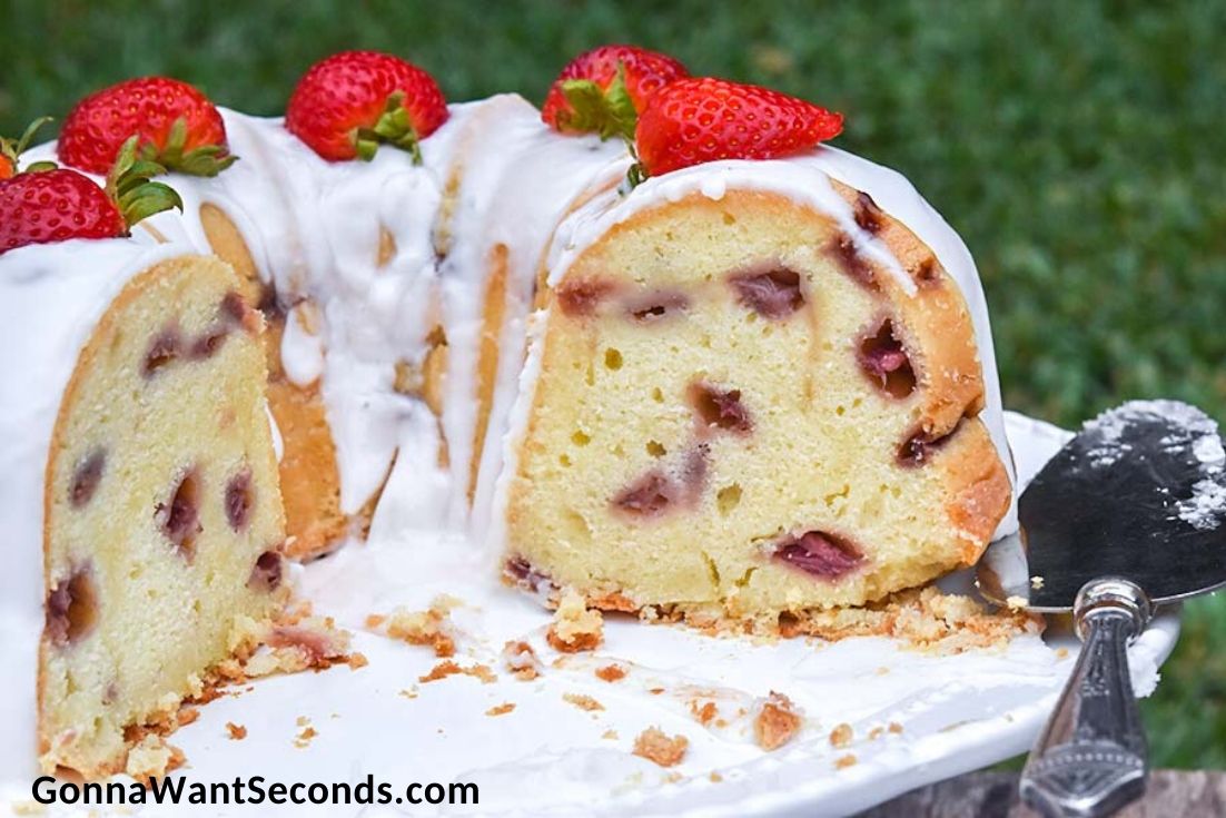 Strawberry pound cake topped with fresh strawberries