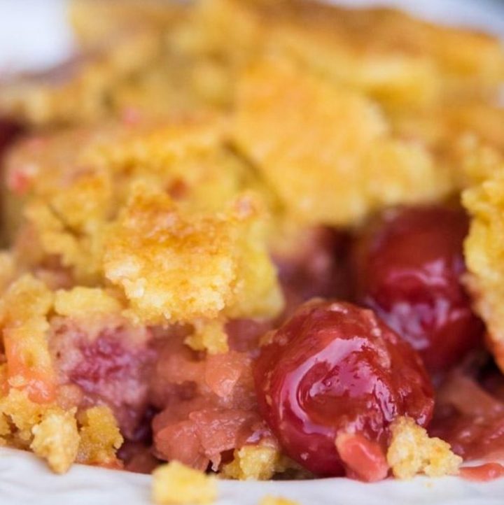Cherry Pineapple Dump Cake Just 5 Ingredients!