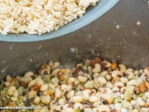 How to make Hoppin John, adding rice to pea-veggie mixture