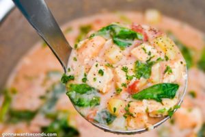 How to make Chicken Florentine soup, boiling