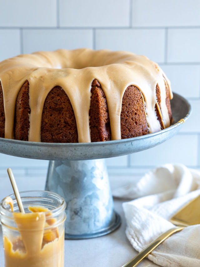 Apple Bundt Cake with brown sugar glaze is moist and yummy with sweet little apple pieces and a rich brown sugar glaze to finish it off