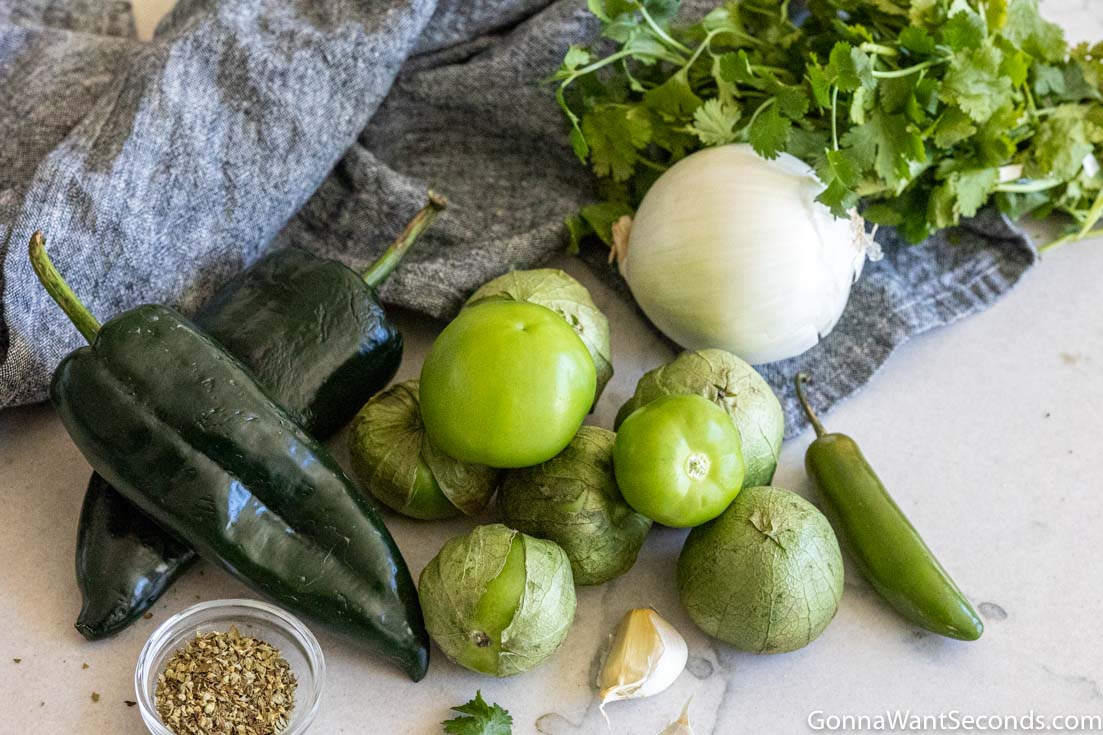 How to make mexican pozole verde, prepared ingredients