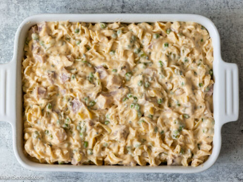 How to make ham and cheese breakfast casserole, transfer in a casserole dish