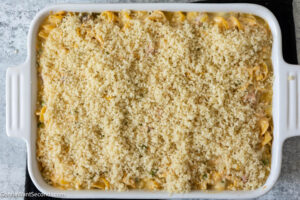 How to make ham casserole, add toppings