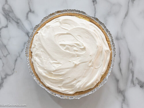 how to make eggnog pie with pudding , add whipped topping on top