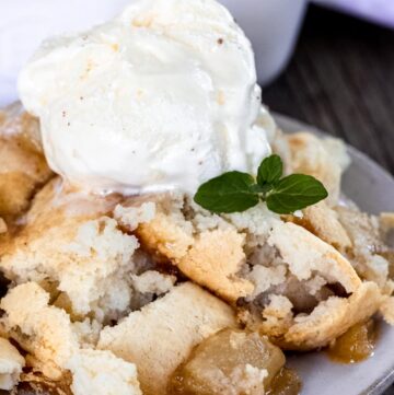 bisquick apple cobbler topped with vanilla ice cream