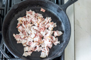 how to make arkansas green beans with fresh green beans , cook the bacon