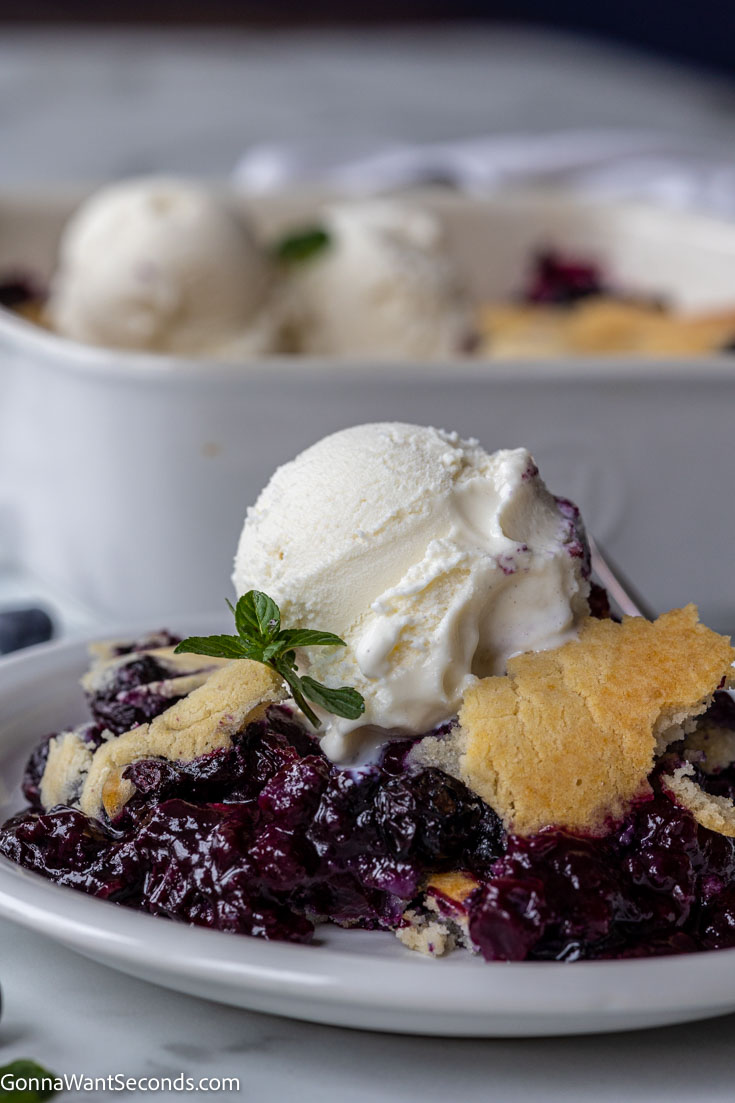 bisquick blueberry cobbler topped with vanilla ice cream