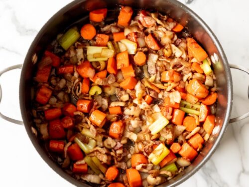 How to make beef and guinness stew, Add the bacon until the edges are crispy.