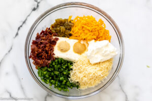 Step 1 How To Make jalapeño popper dip, mix the ingredients