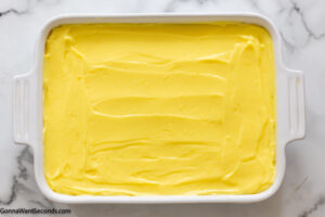How to make lemon lush step 6, Make Pudding Layer: Spread slightly thickened pudding mixture over cream cheese layer. Chill until pudding sets slightly.