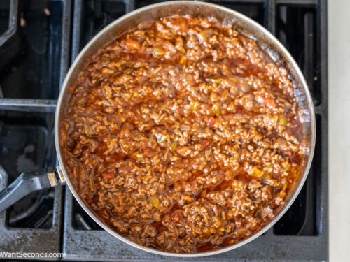 Step 2 how to make the best mexican beef casserole ever, Stir in taco seasoning and salsa.