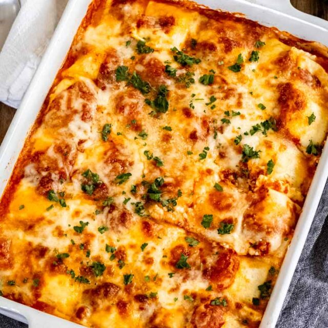 Ravioli Lasagna {Easy Cheesy Weeknight Dinner}