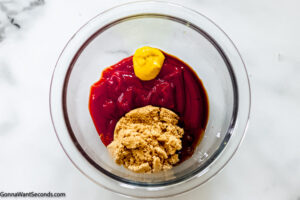 Step 4 how to make cracker barrel copycat meatloaf, mix all the topping ingredients