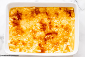 Step 2 how to make pineapple dump cake with cake mix, Sprinkle brown sugar.