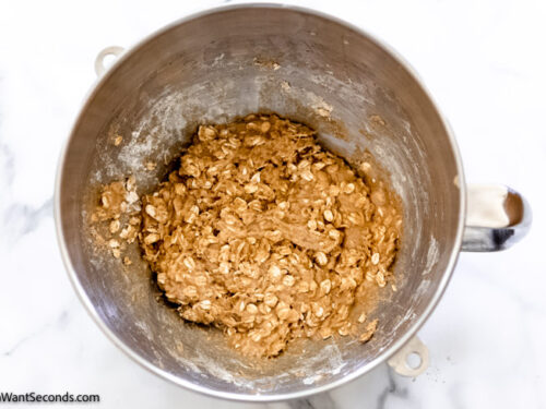 Step 4 how to make iced oatmeal cookies with old fashioned oats, fold the oat mixture