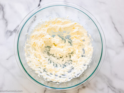 Step 1 how to make pistachio pie, Beat softened cream cheese
