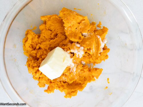 Step 3 how to make sweet potato pie, add butter