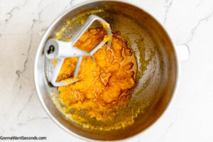 Step 3 how to make orange cake, Beat the oil and sugar/zest mixture until light and fluffy.