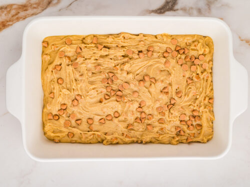 Step 7 how to make butterscotch bars, Dot the top with the remaining chips.
