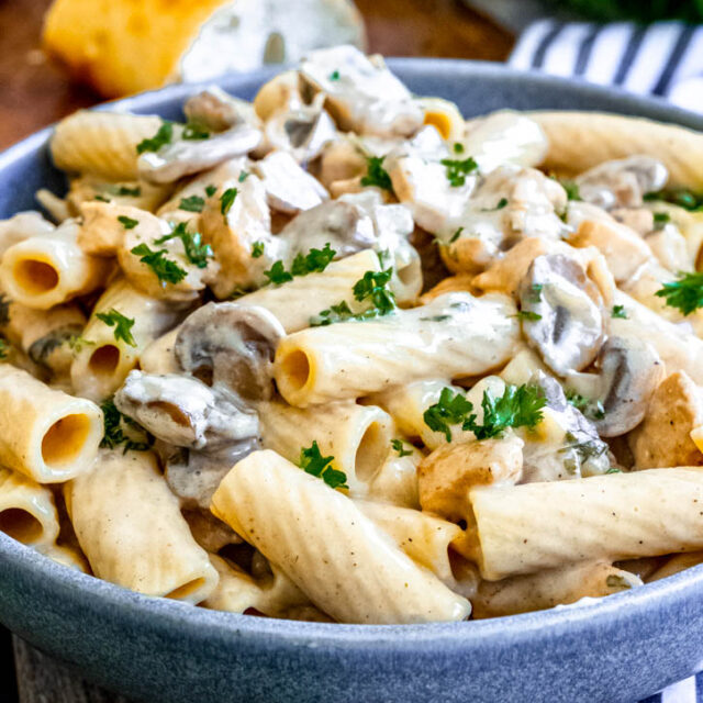 Maggiano’s Rigatoni D (Famous Copycat Recipe)
