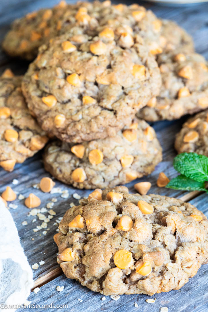 If you’re craving thick, chewy Oatmeal Butterscotch Cookies (aka Scotchies) with lightly golden edges and soft, cozy centers, this is the recipe to bake. #oatmealcookies #butterscotchcookies Oatmeal Butterscotch Cookies with butterscotch chips on top